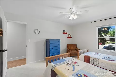 Bedroom - 5267 Newell Cir, Kettering, OH 45440 photo 9 of 11