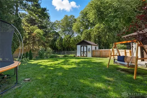 Exterior - 5267 Newell Cir, Kettering, OH 45440 photo 7 of 13