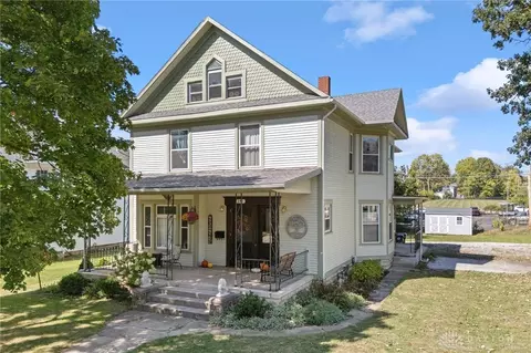240 E 2nd St, Xenia, OH 45385