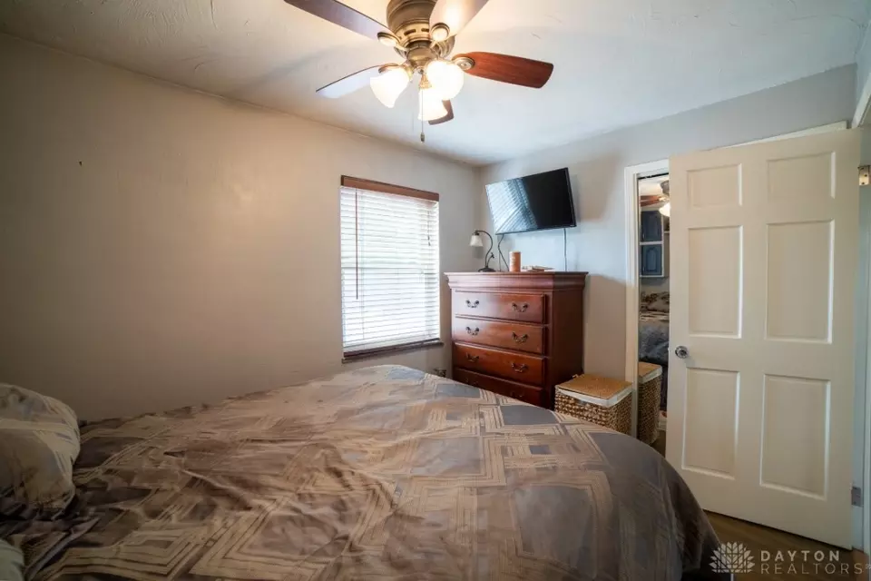 Bedroom - 801 Manier Ave, Piqua, OH 45356 photo 4 of 4