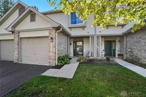 1124 Evergreen Park Ct, Washington Township, OH 45458