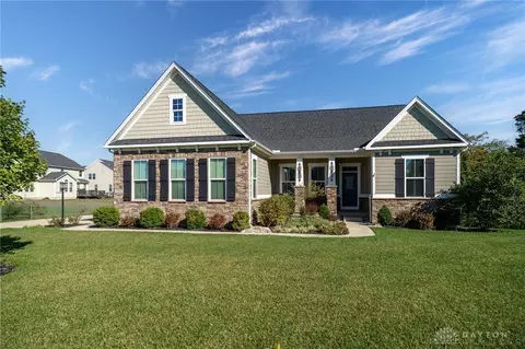 3720 Shiraz Ct, Bellbrook, OH 45305