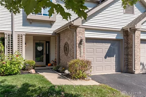 Exterior - 1157 Timbertrail Ct, Centerville, OH 45458 photo 3 of 5