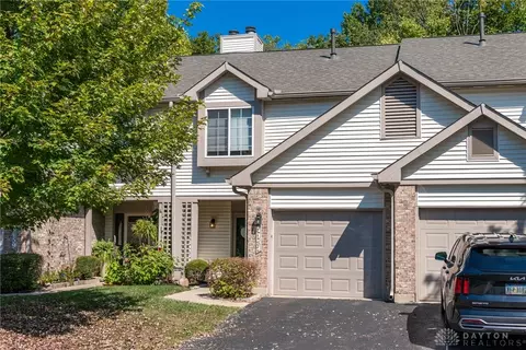 1157 Timbertrail Ct, Centerville, OH 45458