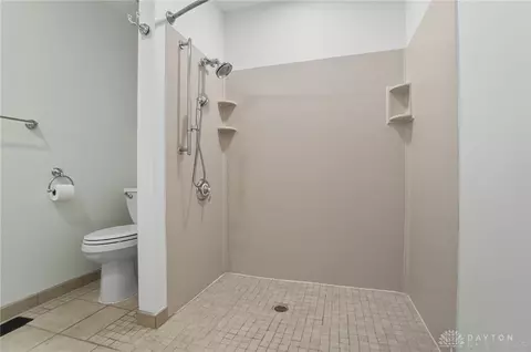 1553 Roamont Dr, Centerville, OH 45459 photo 45