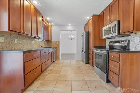 1553 Roamont Dr, Centerville, OH 45459 photo 23