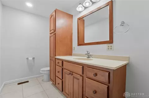 1553 Roamont Dr, Centerville, OH 45459 photo 37