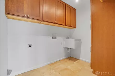 1553 Roamont Dr, Centerville, OH 45459 photo 48