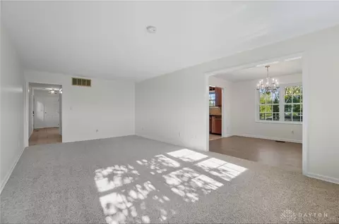1553 Roamont Dr, Centerville, OH 45459 photo 30