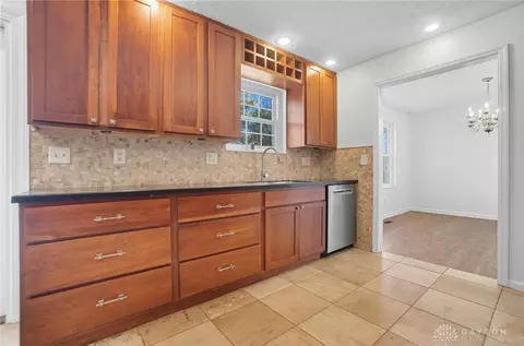 1553 Roamont Dr, Centerville, OH 45459 photo 18