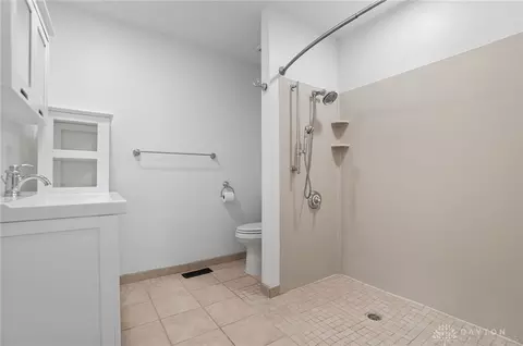 1553 Roamont Dr, Centerville, OH 45459 photo 44