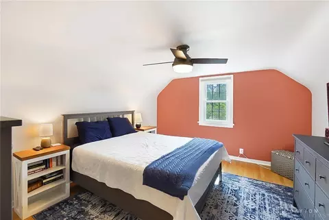 Bedroom - 3325 Ridgeway Rd, Dayton, OH 45419 photo 3 of 5