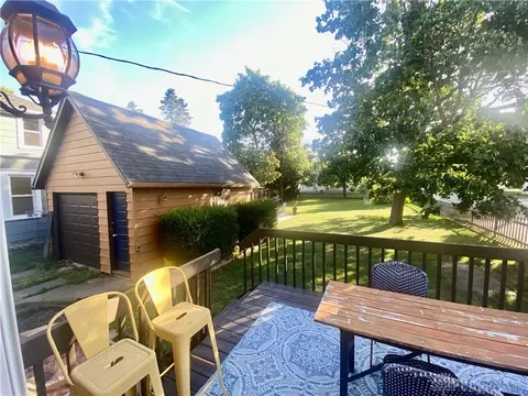 1102 E Franklin St, Troy, OH 45373 photo 2