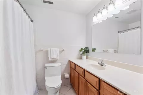 Bath - 3663 Wenbrook Dr, Kettering, OH 45429 photo 1 of 2