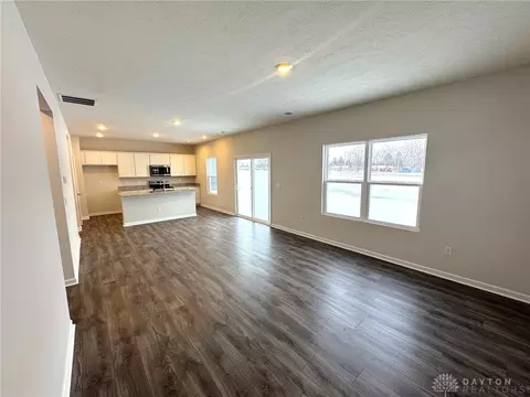 2216 Hackberry St, Springfield, OH 45505 photo 7
