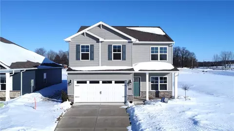 2216 Hackberry St, Springfield, OH 45505