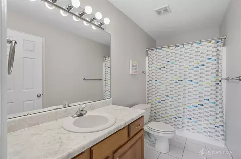 Bath - 3138 Patrick Ct, Franklin, OH 45005 photo 9 of 10