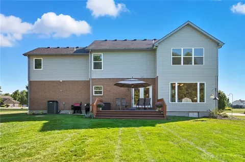 Exterior - 3138 Patrick Ct, Franklin, OH 45005 photo 2 of 13