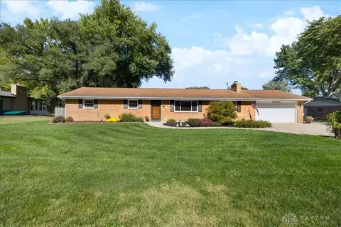 3050 Viola Dr, Dayton, OH 45434