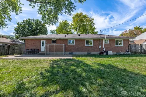 Exterior - 1105 Greenridge Dr, Kettering, OH 45429 photo 4 of 9