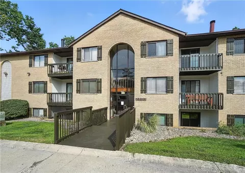 2200 Augusta Blvd #126, Fairfield, OH 45014