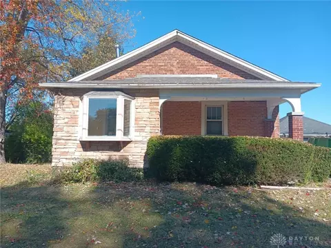 6947 Phillipsburg Union Rd, Englewood, OH 45322