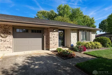 1310 Partridge Run Cir, Dayton, OH 45429