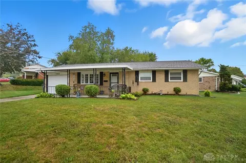 1602 Phyllis Ave, Miamisburg, OH 45342