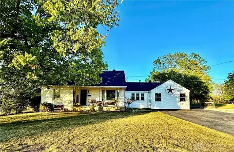 625 W Linden Ave, Miamisburg, OH 45342