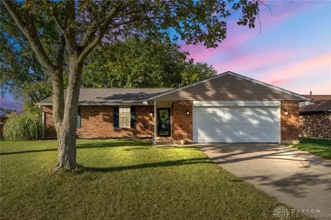 6219 Beacon Tree Ct, Dayton, OH 45424