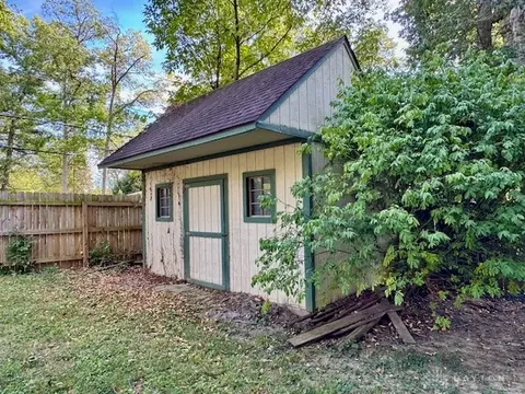 2600 Brookdale Dr, Springfield, OH 45502 photo 3