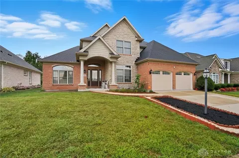 25 Sandelwood St, Springboro, OH 45066
