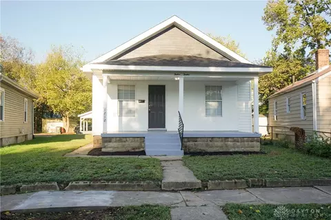 1212 Pine St, Middletown, OH 45044