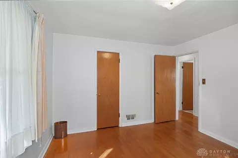 Bedroom - 3060 Regent St, Kettering, OH 45409 photo 2 of 6