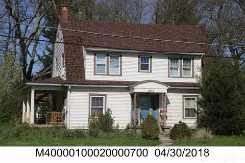 1614 N Detroit St, Xenia, OH 45385