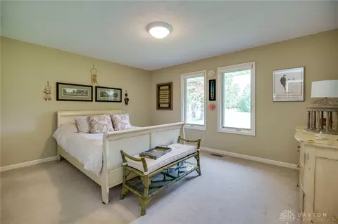Bedroom - 5975 Hunter Rd, Enon, OH 45323 photo 4 of 6