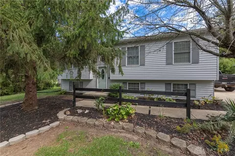 Exterior - 205 N Ada Doty St, Gratis, OH 45330 photo 11 of 15