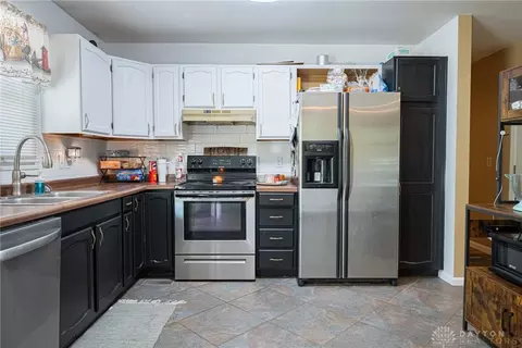 Kitchen - 205 N Ada Doty St, Gratis, OH 45330 photo 2 of 5