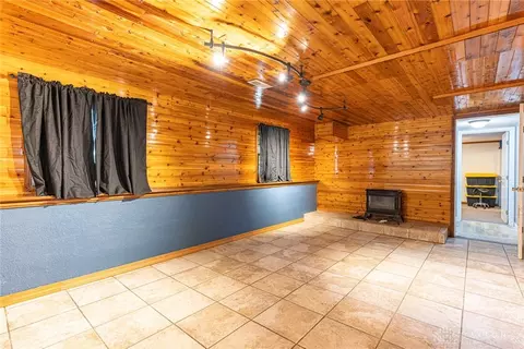 Living - 205 N Ada Doty St, Gratis, OH 45330 photo 1 of 2