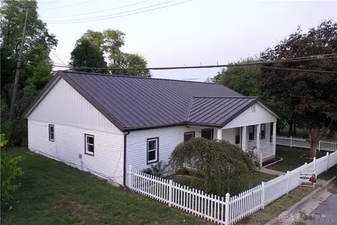 212 E 3rd St, Lewisburg, OH 45338
