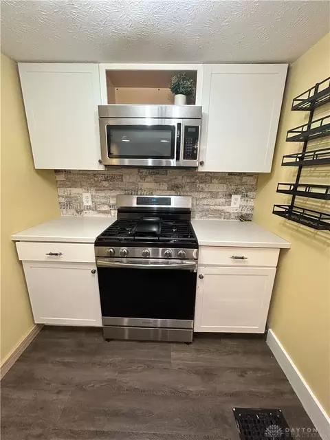 1714 Kenton St, Springfield, OH 45505 photo 8