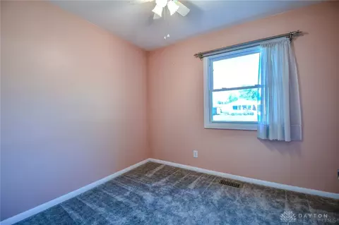 Bedroom - 2224 Duquesne Dr, Springfield, OH 45506 photo 5 of 7