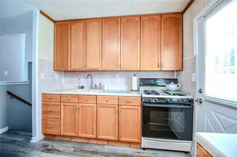 Kitchen - 2224 Duquesne Dr, Springfield, OH 45506 photo 2 of 4