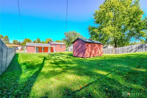 Exterior - 2224 Duquesne Dr, Springfield, OH 45506 photo 11 of 12