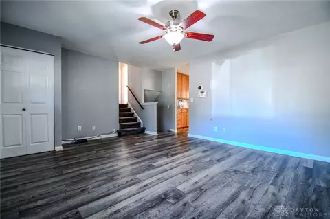 Living - 2224 Duquesne Dr, Springfield, OH 45506 photo 3 of 4