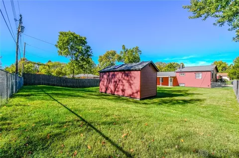Exterior - 2224 Duquesne Dr, Springfield, OH 45506 photo 12 of 12