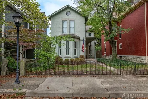 27 Hess St, Dayton, OH 45402