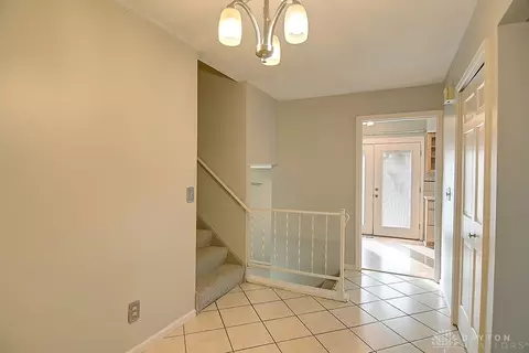2813 Wellsford Dr, Springfield, OH 45503 photo 5