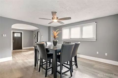 Dining - 329 Fair St, Springfield, OH 45506 photo 2 of 2