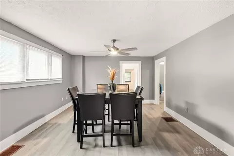 Dining - 329 Fair St, Springfield, OH 45506 photo 1 of 2
